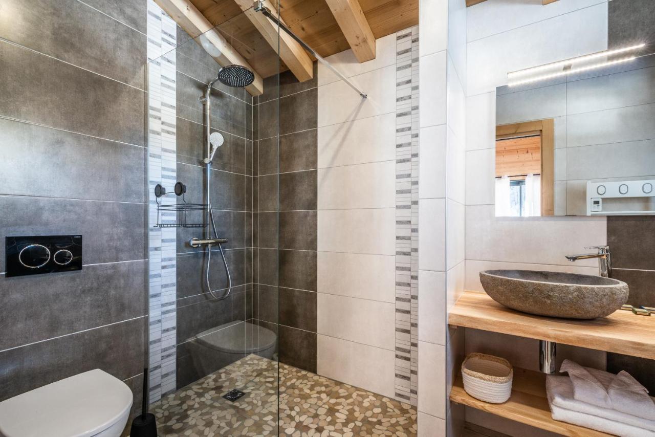 Chalet Azobe Morzine - By Emerald Stay Монтрион Екстериор снимка